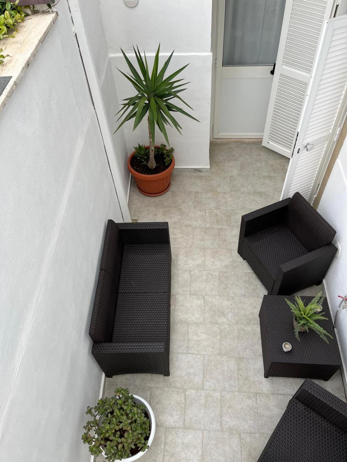 Casa Myda Lägenhet Bari Exteriör bild