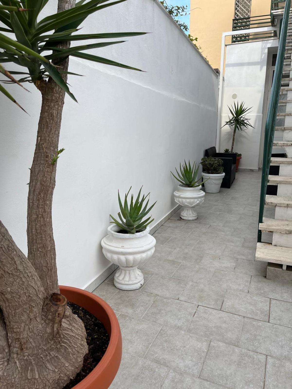 Casa Myda Lägenhet Bari Exteriör bild